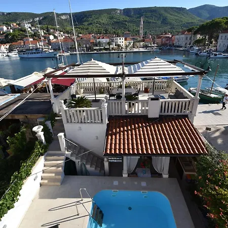 Radovani Hvar Villa *