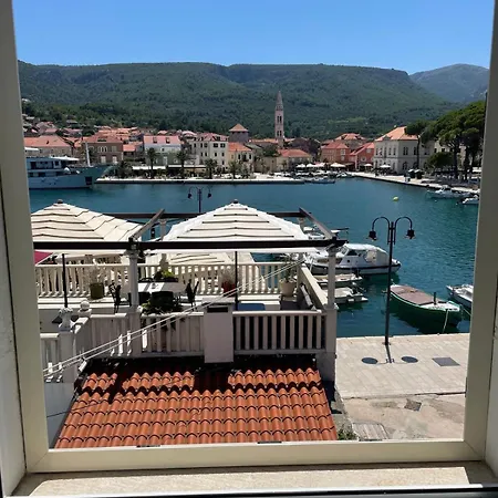 Radovani Hvar * Jelsa (Hvar)