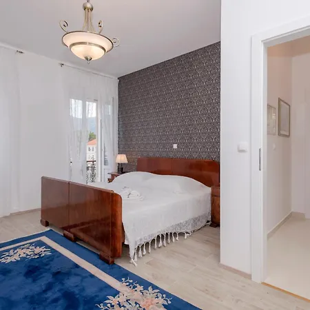 Radovani Hvar Villa Jelsa (Hvar)