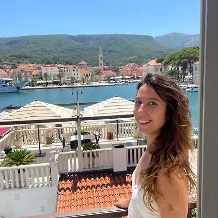 Radovani Hvar Villa