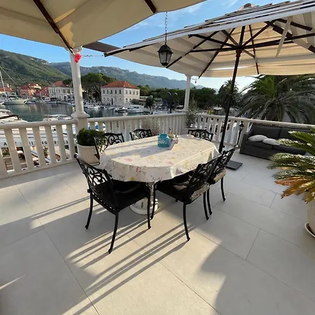 Villa Radovani Hvar
